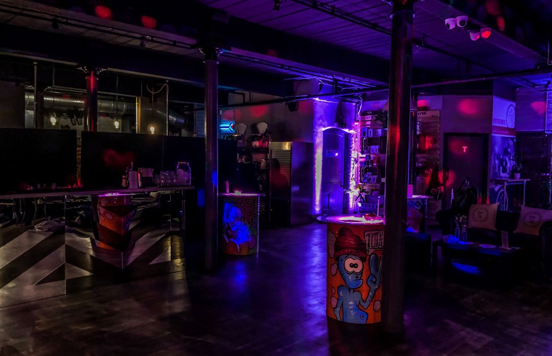 Jonny Cocktail Bars and Events - Manchester’s Northern Quarter - Bar Equipment Hire